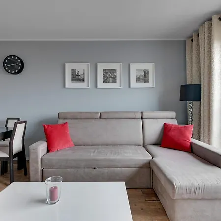 Elegant And Modern Dom & House In