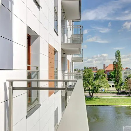 Elegant And Modern Dom & House In *