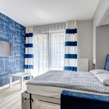 Elegant Jaglana With Parking In Old Town By Renters Γκντανσκ