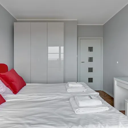 Apartment Elegant And Modern Dom & House In