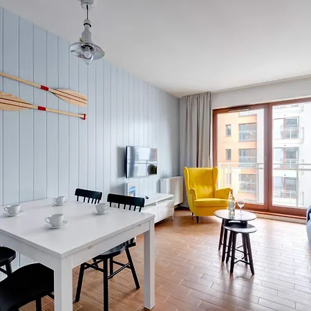 Elegant And Modern Dom & House In *